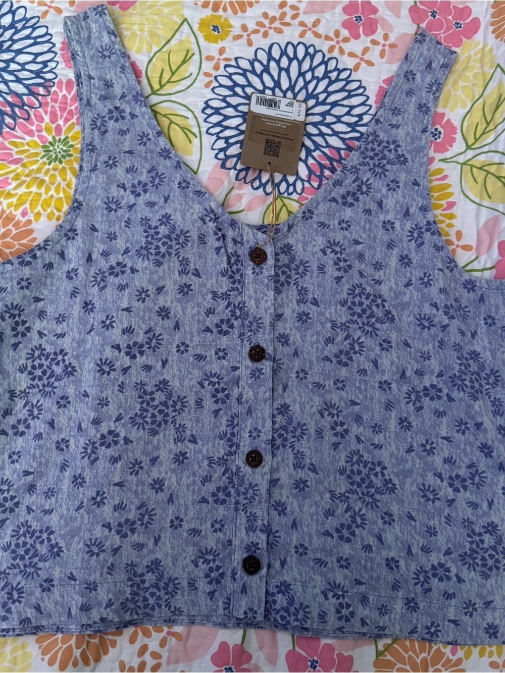 NWT large Patagonia women’s garden island tank - Picture 4 of 4